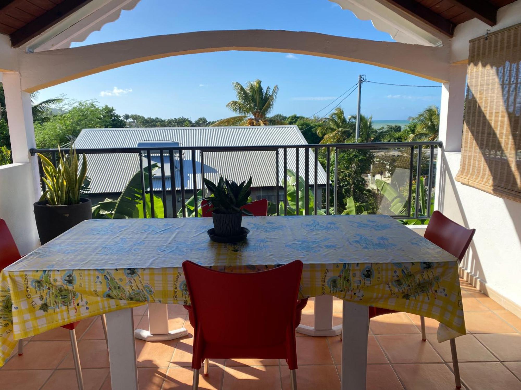 Chez Soul~Etage Entier Avec Vue Sur Mer Сент-Роз Екстериор снимка
