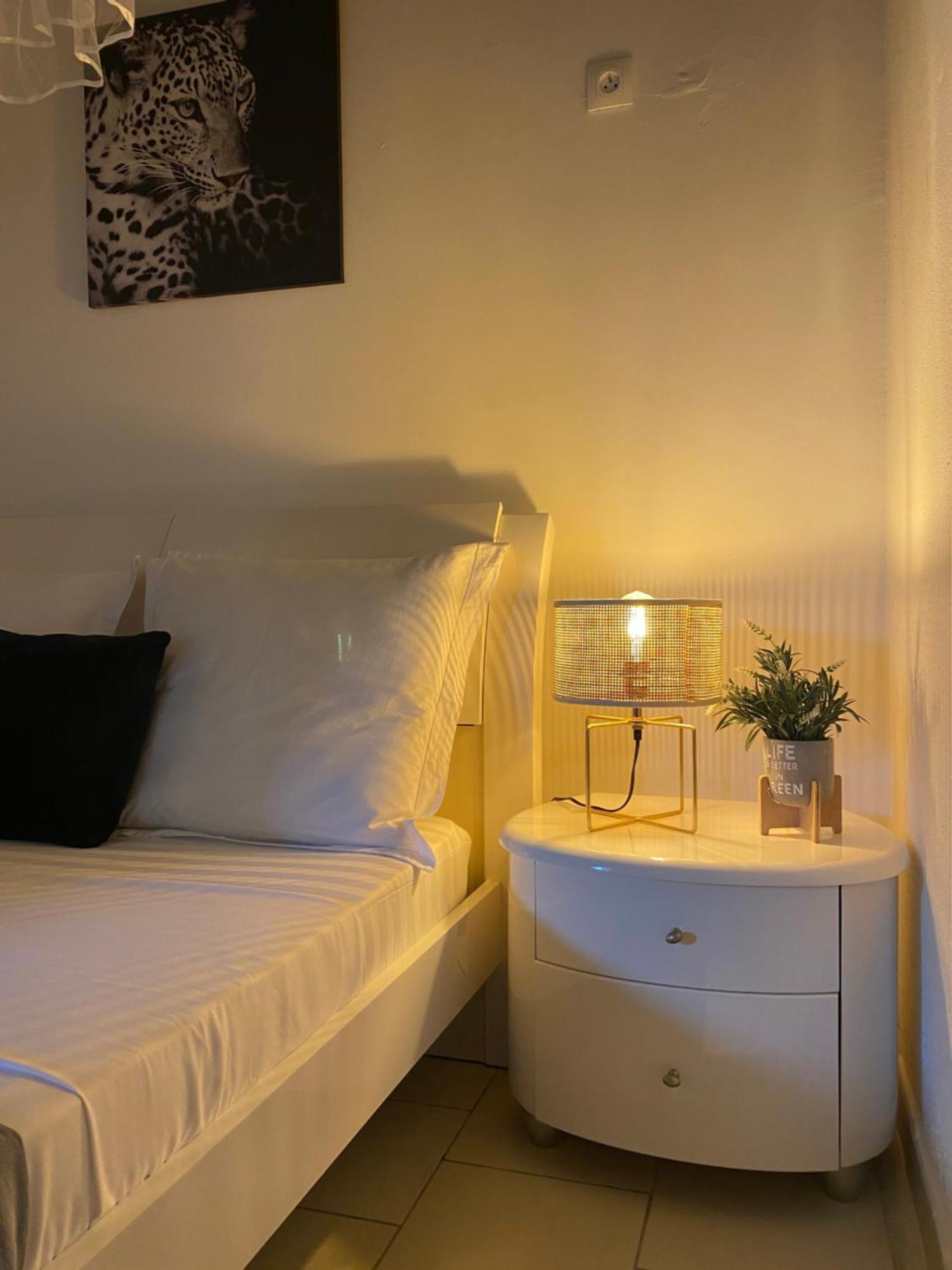 Chez Soul~Etage Entier Avec Vue Sur Mer Сент-Роз Екстериор снимка