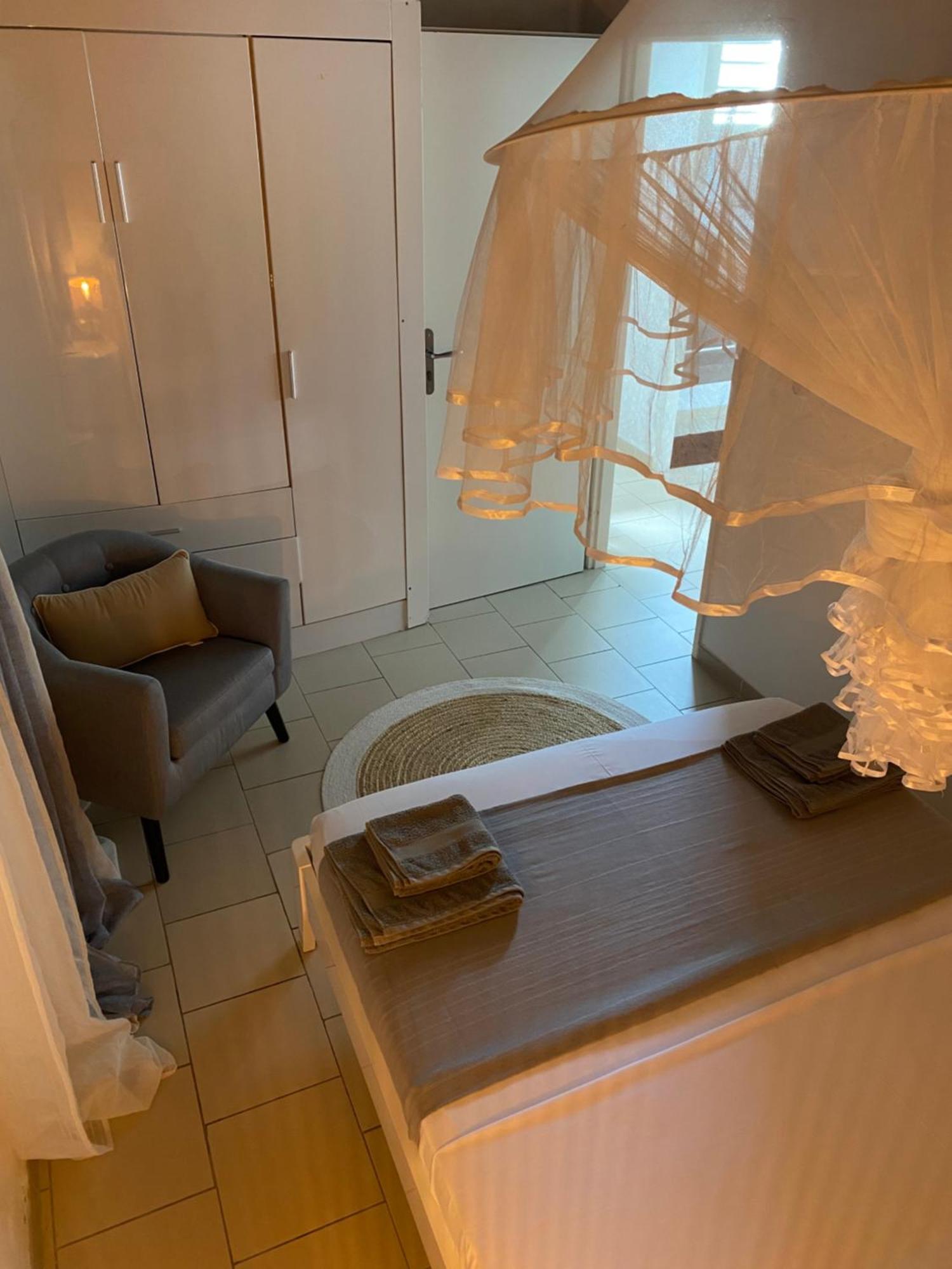 Chez Soul~Etage Entier Avec Vue Sur Mer Сент-Роз Екстериор снимка
