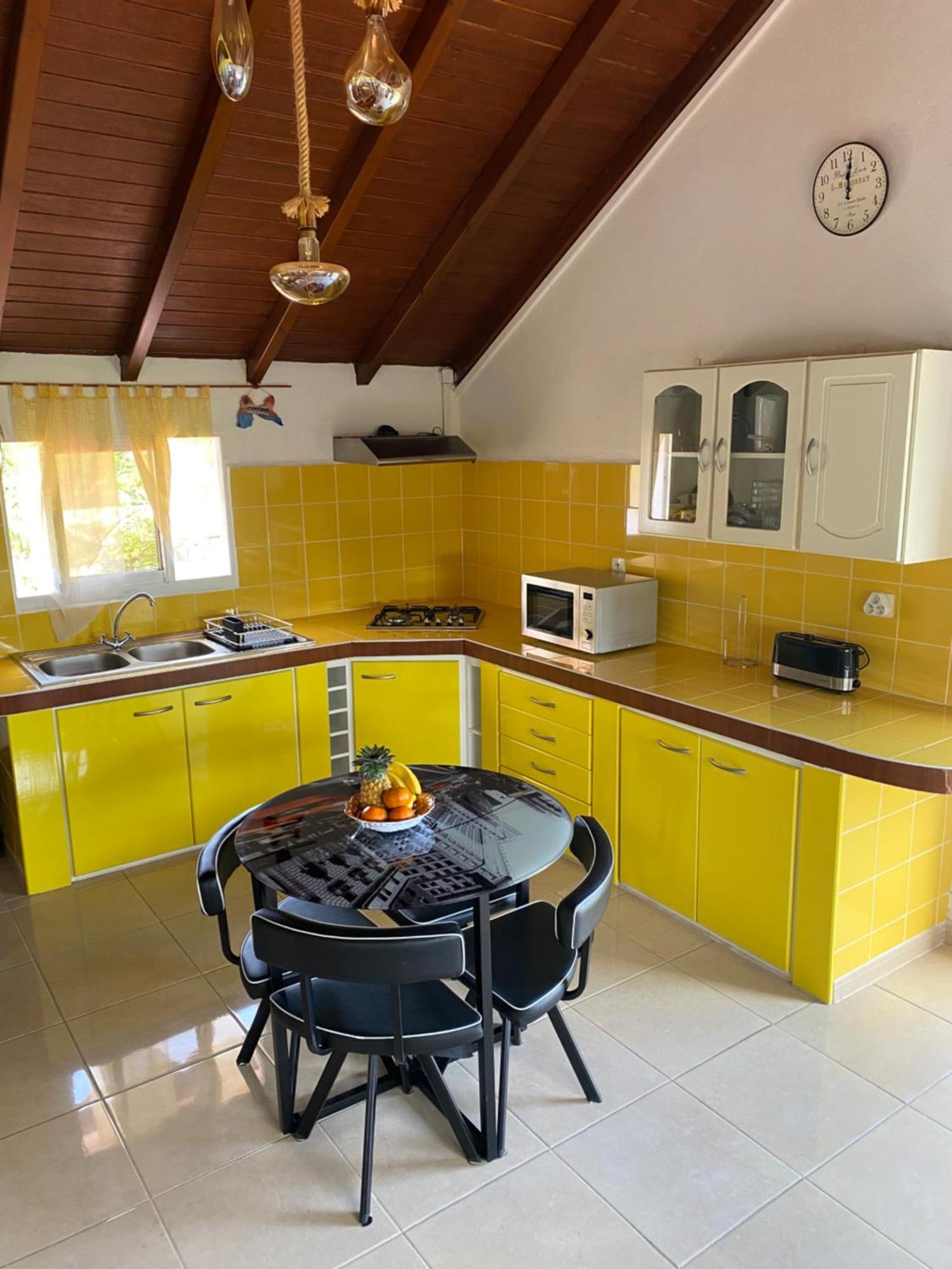 Chez Soul~Etage Entier Avec Vue Sur Mer Сент-Роз Екстериор снимка